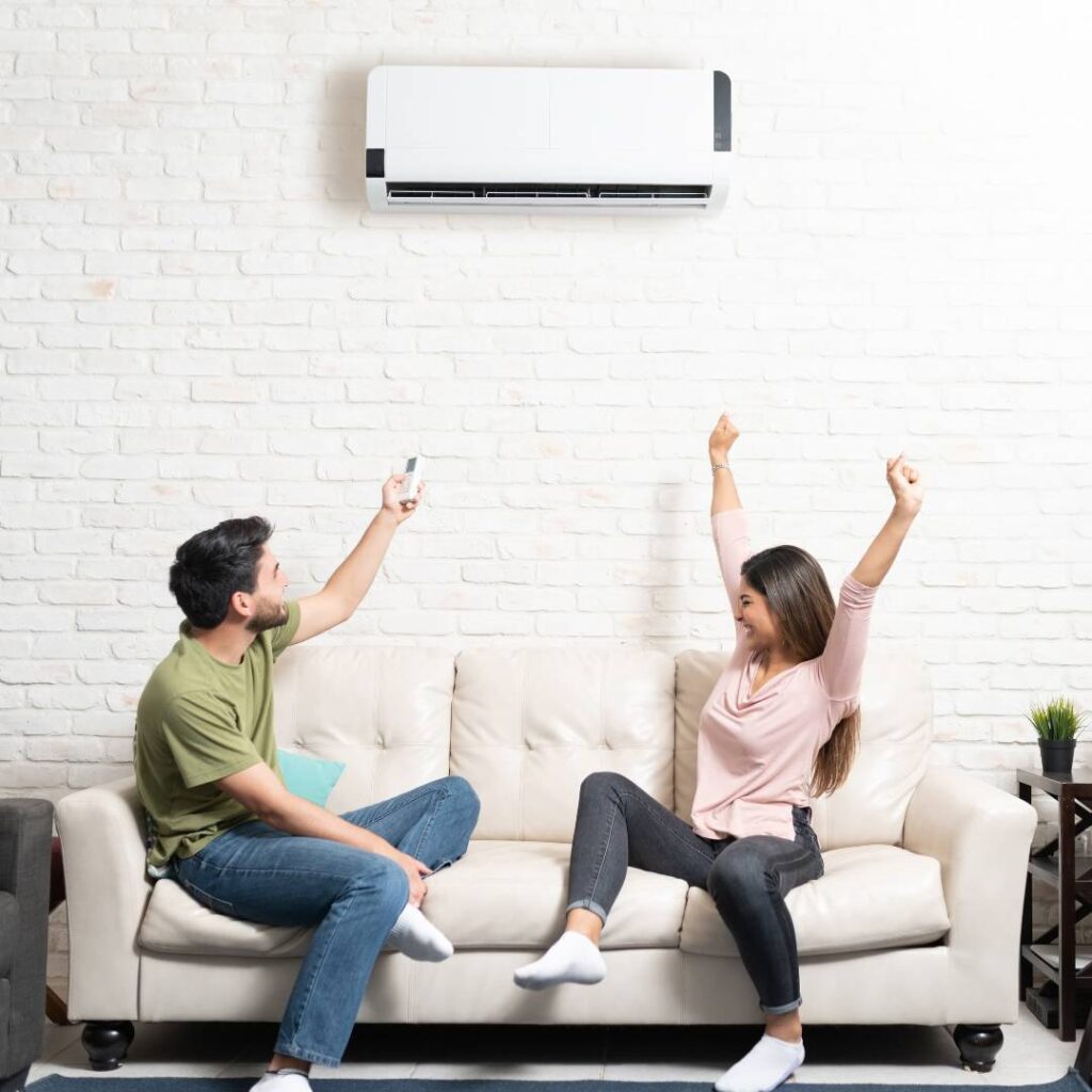 couple enjoying their ductless hvac system